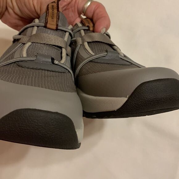 ROCKPORT XCS Spruce Peak with tie free laces/slip on - Picture 13 of 16